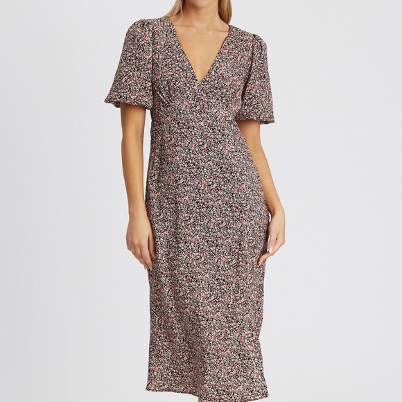 Tussah! Verona Midi Dress! Size 18! New with tags. - Picture 5 of 9